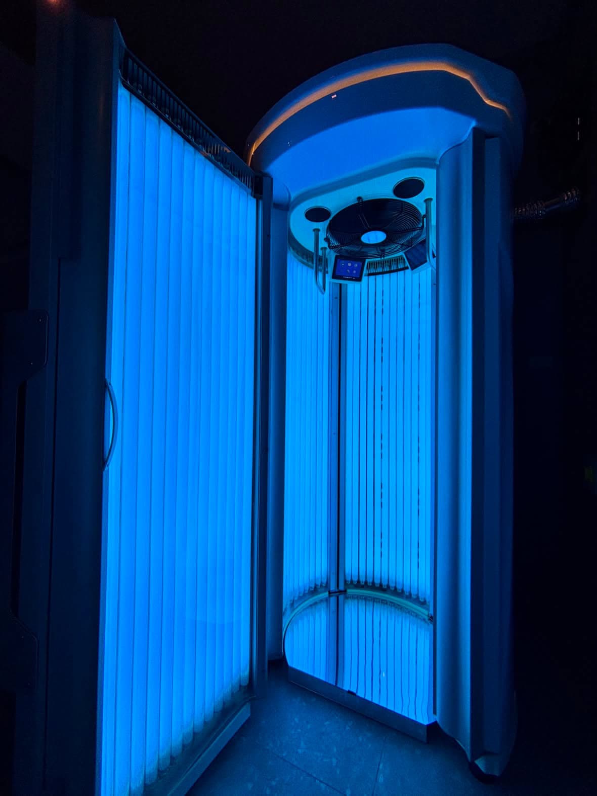 Stand Up Sunbed at Phuket Tan in Chalong